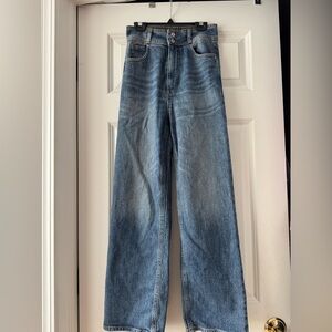 Zara high waisted straight fit jeans Size 2